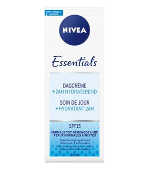 Essentials hydraterende dagcreme SPF15 norm/gem Nivea 50ml